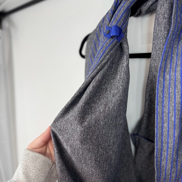 Lululemon Snap Button Up Pinstripe Shawl - Picture 3 of 3